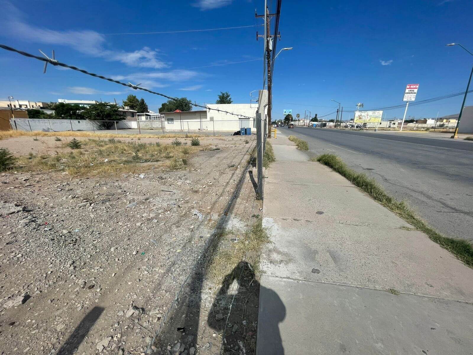 Terreno en Calle Principal · Corredor Urbano